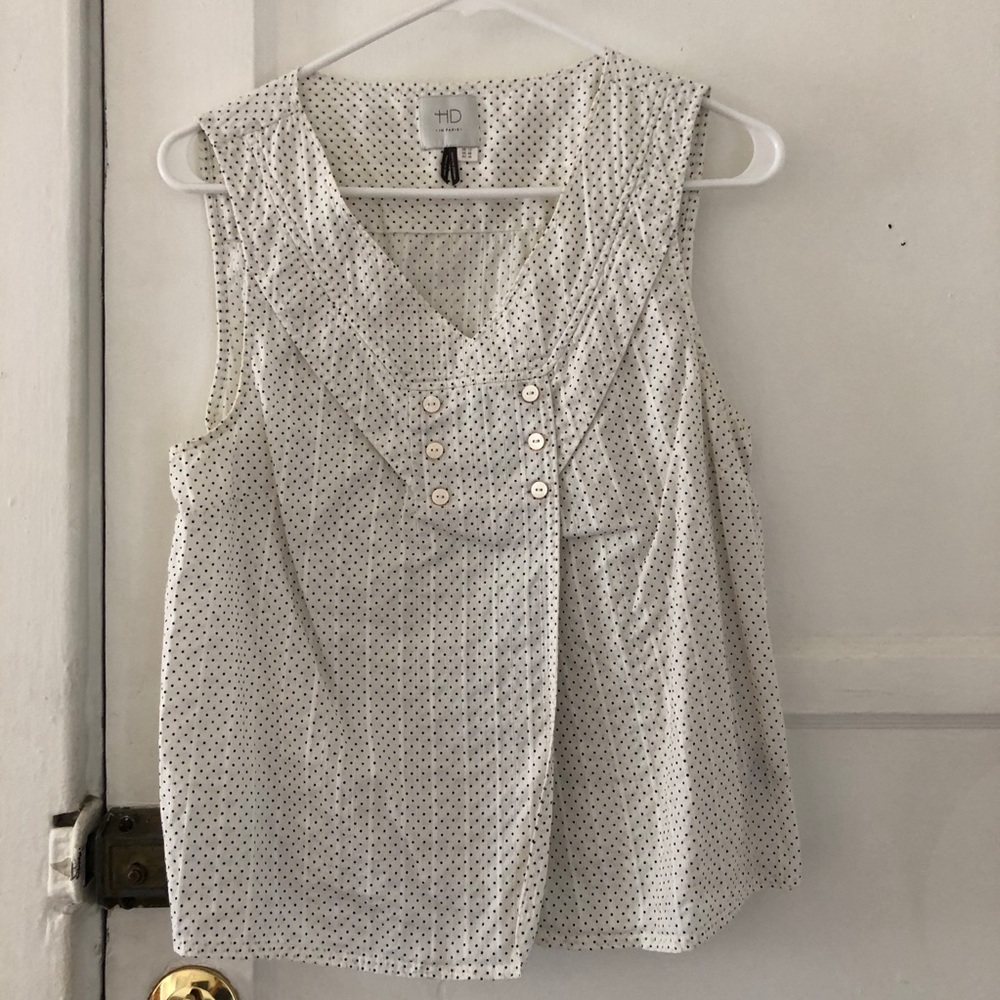 Sleeveless Anthropologie dotted blouse